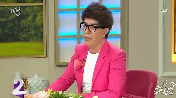 خواستگاری از زیباترین خانم بازیگر در پخش زنده! - همه شوکه شدند !